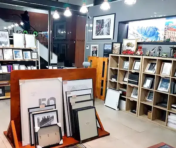 Tienda Fotosmile Deco en Huérfanos 669 Santiago Centro